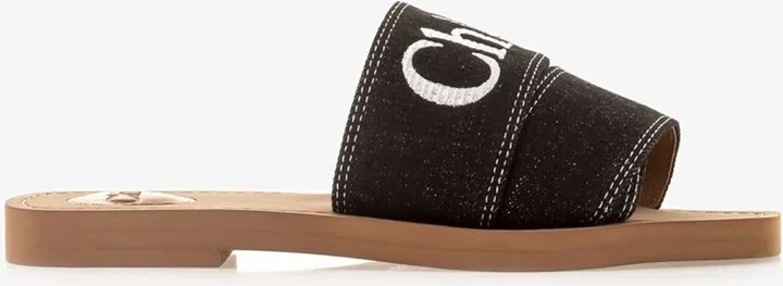 Logo Woody Sandals