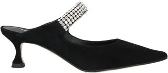 Lola Cruz Woman Mules & Clogs