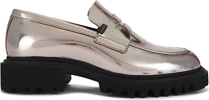 Lola Loafer