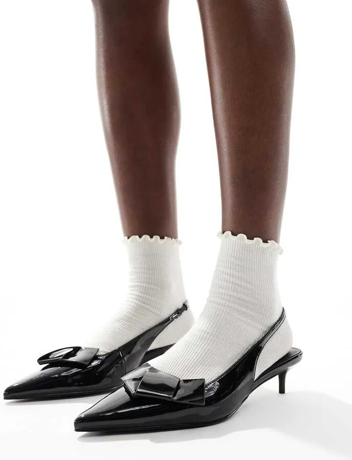 London Rebel bow detail slingback kitten heels in patent black - Image 2