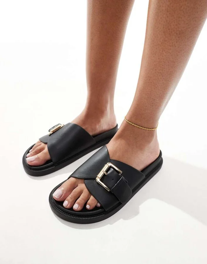 London Rebel buckle detail sandals in black