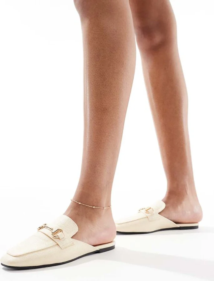 London Rebel buckle loafer mule in raffia natural - Image 3