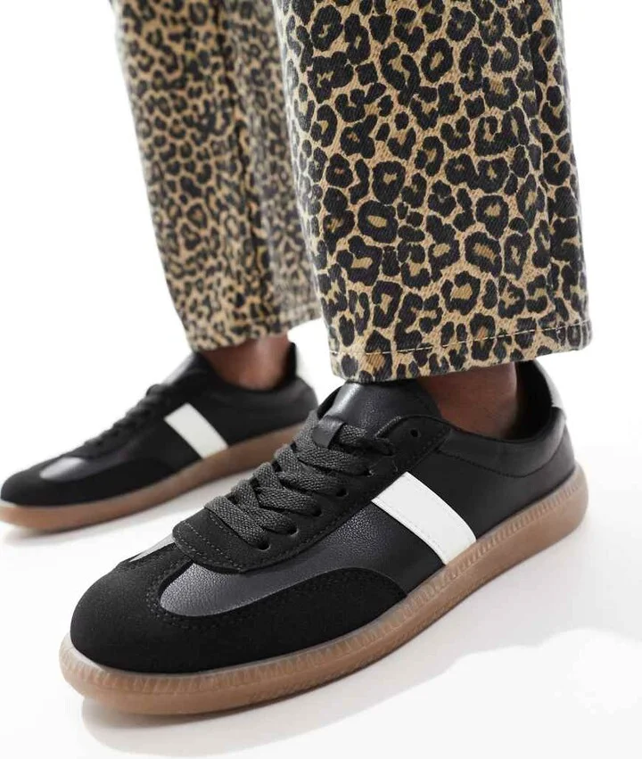 London Rebel Cally sneakers with rubber sole in black and white