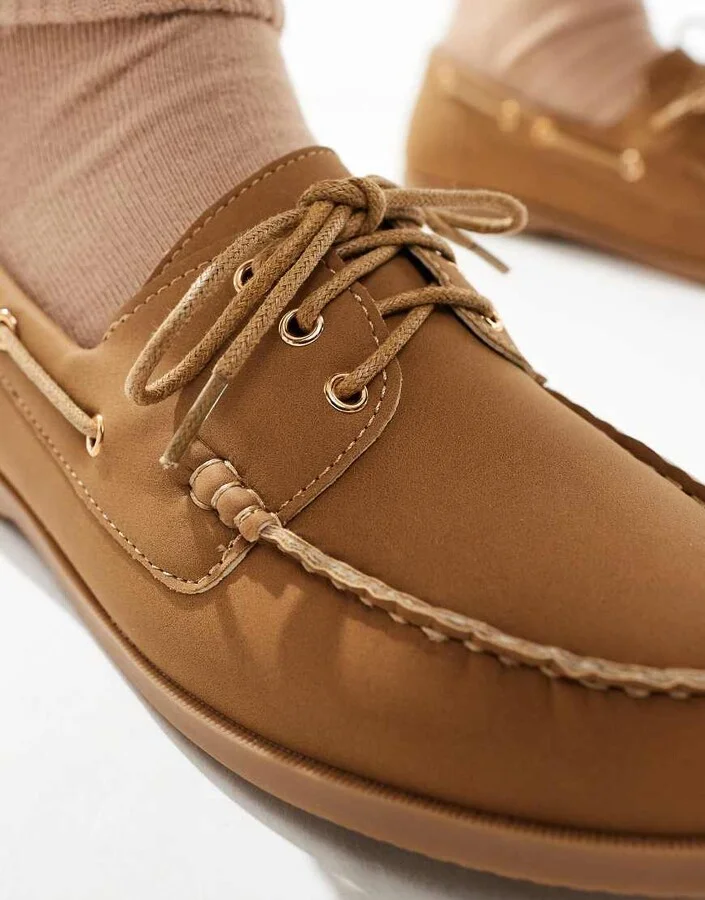 London Rebel lace-up boat shoes in brown - Image 3