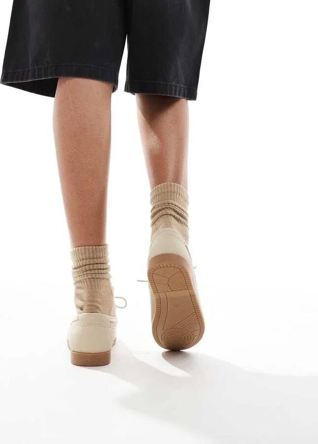London Rebel lace-up boat shoes in taupe - Image 3