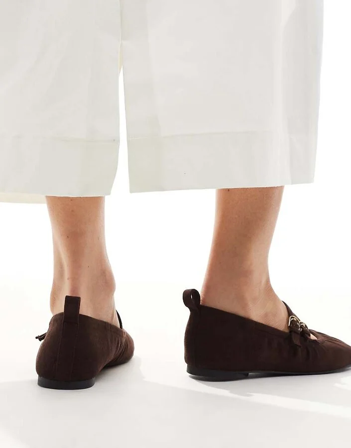 London Rebel Mia strappy ruched ballet flats in chocolate - Image 3