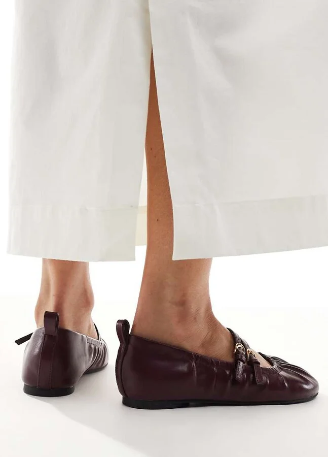 London Rebel Mia strappy ruched ballet flats in dark cherry - Image 2
