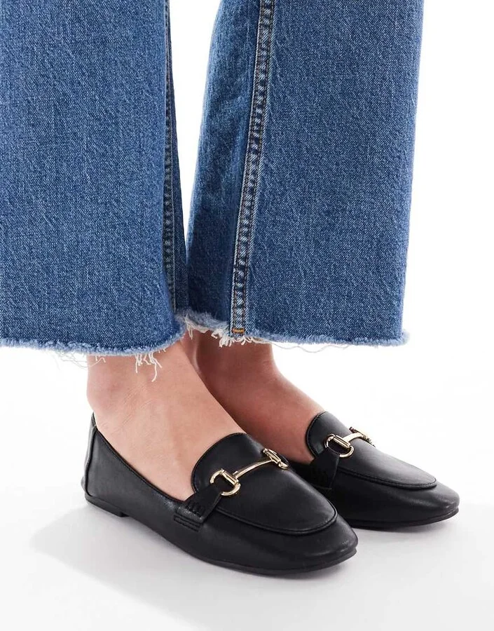 London Rebel Nori buckle detail loafers in black