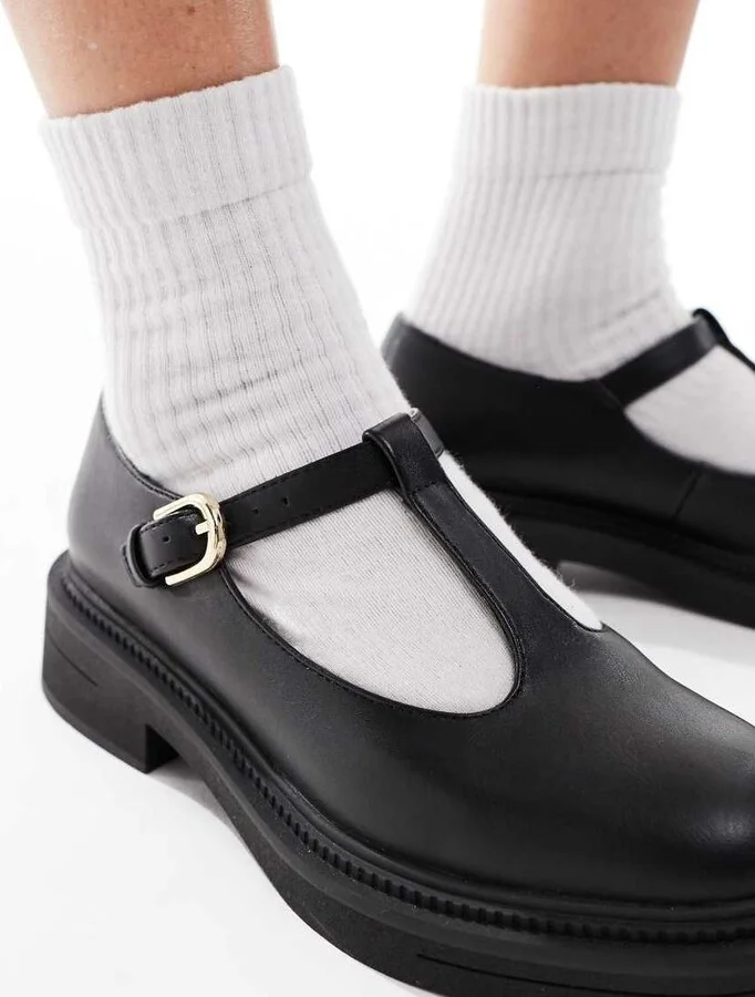 London Rebel Sophia chunky mary jane shoes in black - Image 2