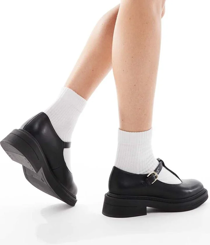 London Rebel Sophia chunky mary jane shoes in black - Image 3
