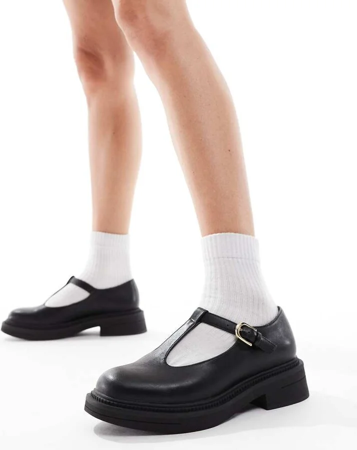 London Rebel Sophia chunky mary jane shoes in black - Image 4