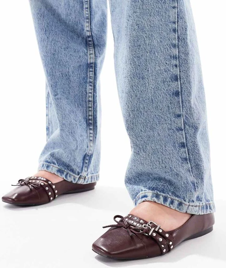 London Rebel studded buckle ballet shoe in patent burgundy