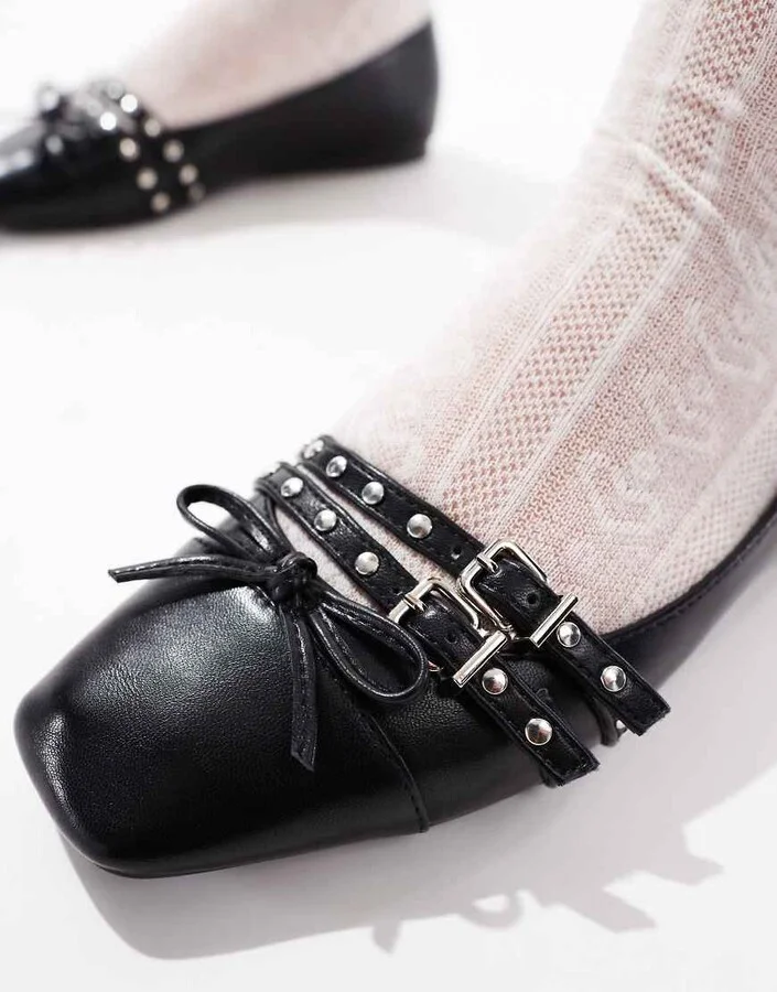 London Rebel studded buckle ballet shoes in patent black - Image 3