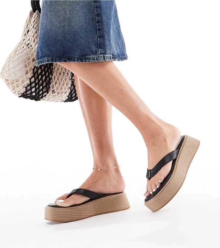 London Rebel thong flatform espadrille sandals in black PU