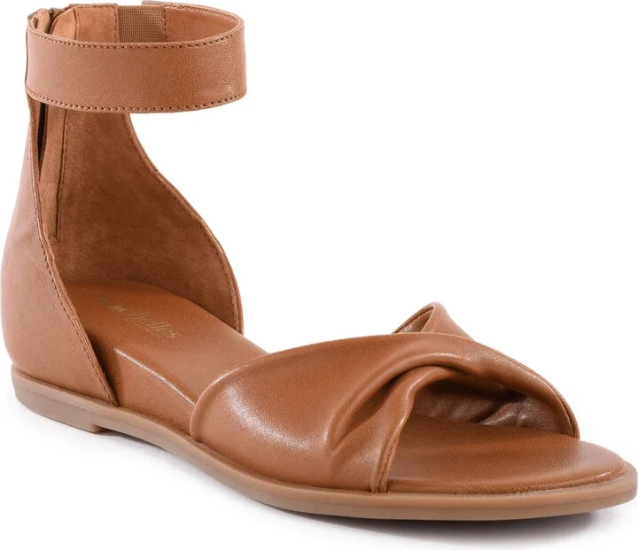 Tan