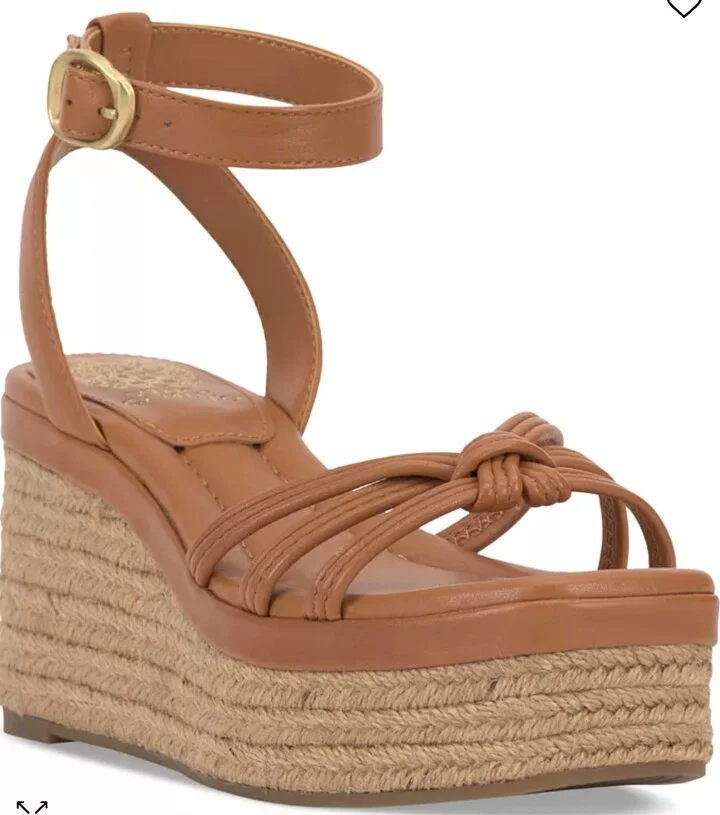 Loressa Wedge In Golden Walnut