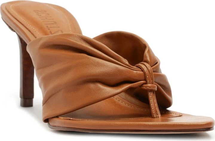 Lori Sandal