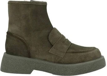 Loriblu Woman Ankle boots