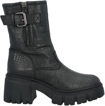Loriblu Woman Ankle boots