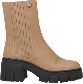 Loriblu Woman Ankle boots
