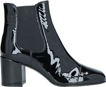 Loriblu Woman Ankle boots