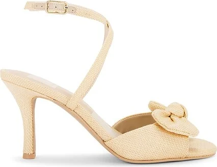 Lorisa Heel