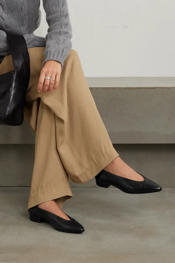 Loro Piana - Rebecca Leather Point-toe Flats - Black - Image 2