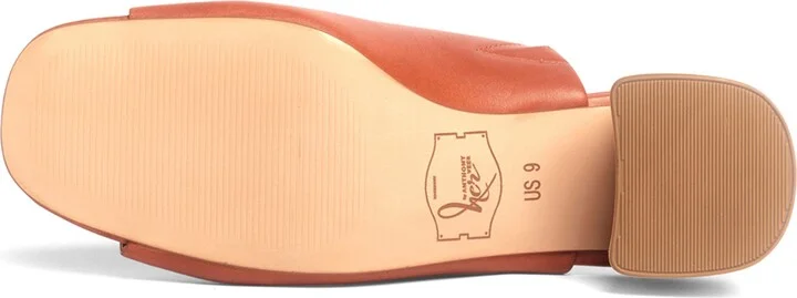 Lotte Clog Sandal - Image 5