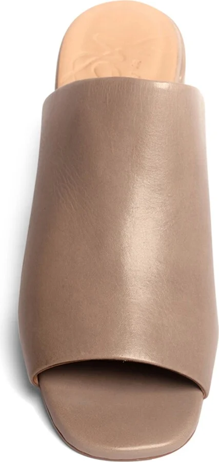 Lotte Clog Sandal - Image 7