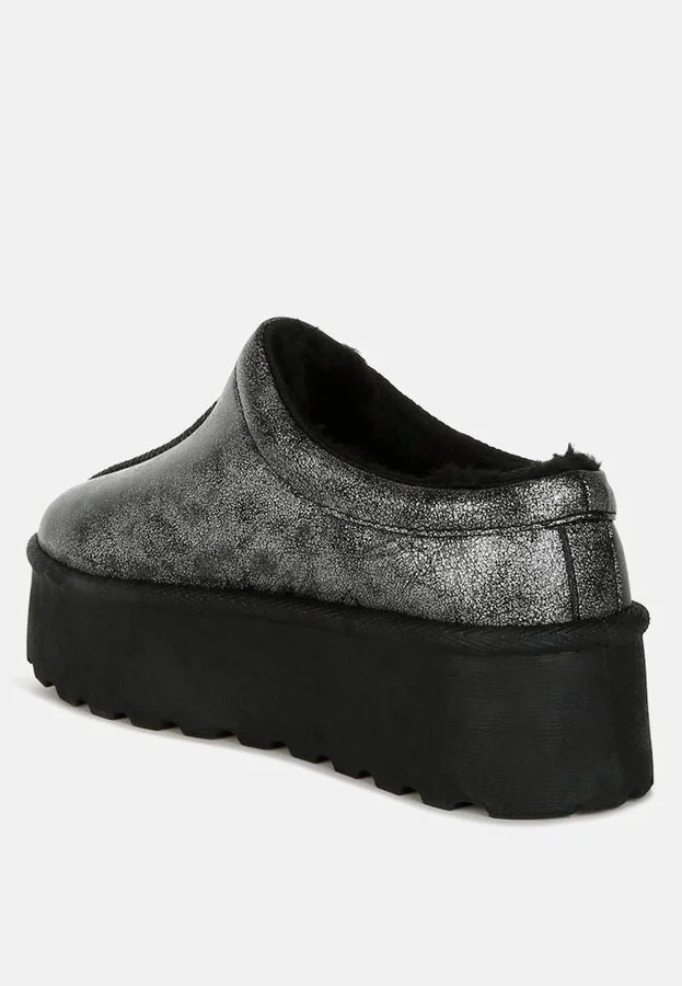 Lottys Faux Leather Platform Classic Slip-On - Image 4