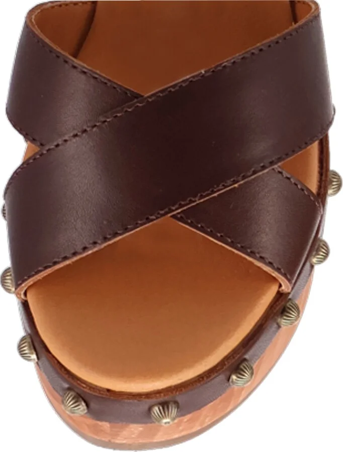 Lotus Ankle Strap Platform Sandal - Image 4