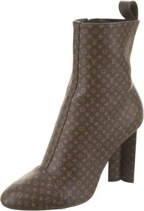 Louis Vuitton - Image 2