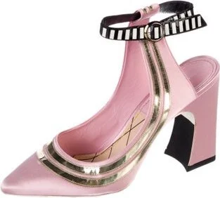 Louis Vuitton - Image 2