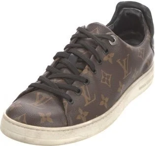 Louis Vuitton - Image 2