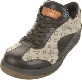 Louis Vuitton - Image 2