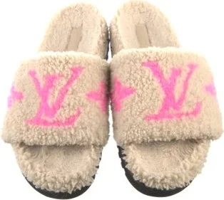 Louis Vuitton - Image 2