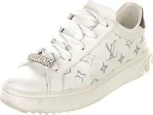 Louis Vuitton - Image 2