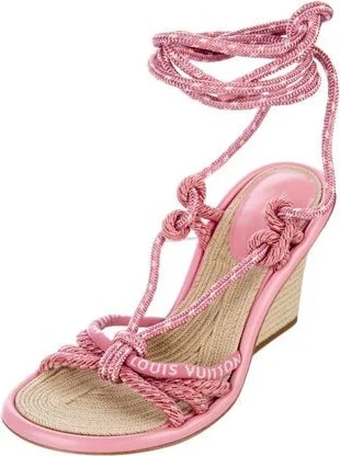 Louis Vuitton - Image 2