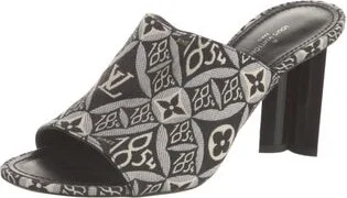 Louis Vuitton - Image 2