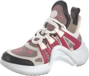Louis Vuitton - Image 2