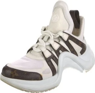 Louis Vuitton - Image 2