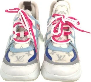 Louis Vuitton - Image 2