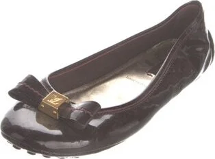 Louis Vuitton - Image 2