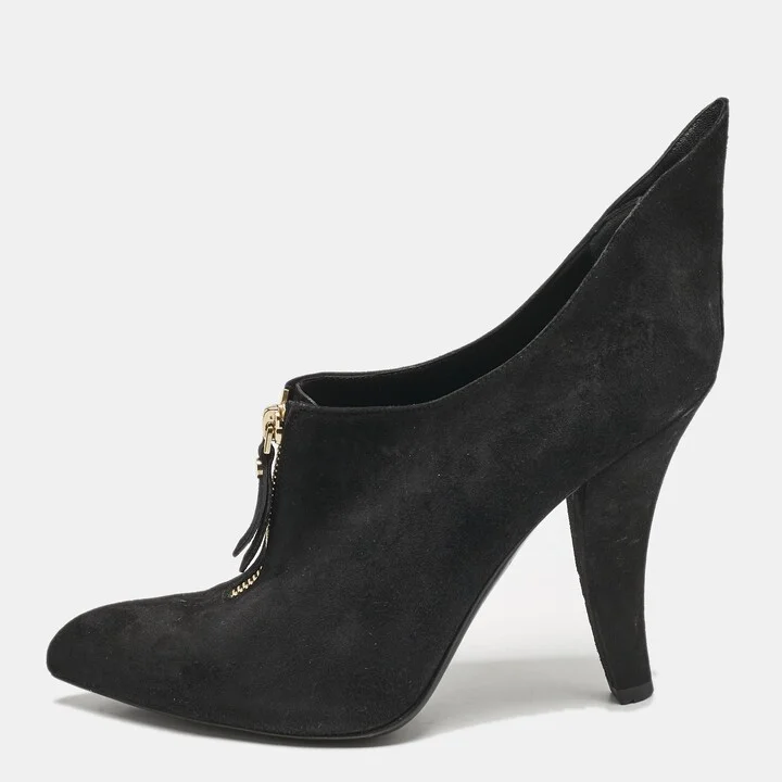 Louis Vuitton Black Suede Pointed Toe Ankle Booties Size 38.5