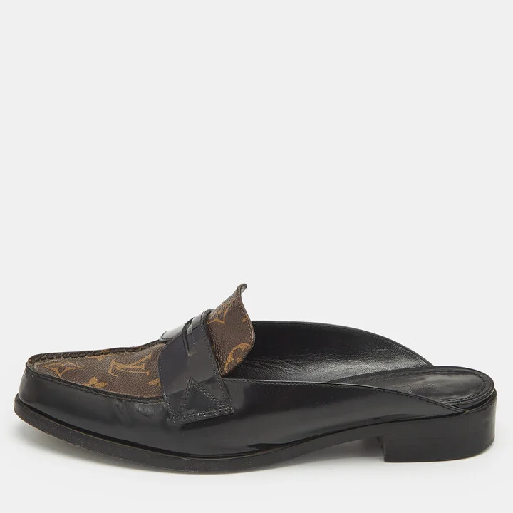 Louis Vuitton Brown/Black Monogram Canvas and Patent Leather Academy Loafer Mules Size 39.5