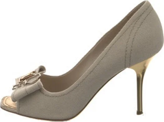 Neutrals