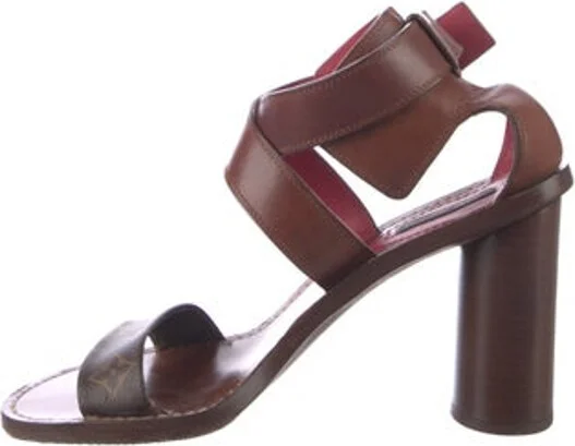 Brown, Pattern Prints