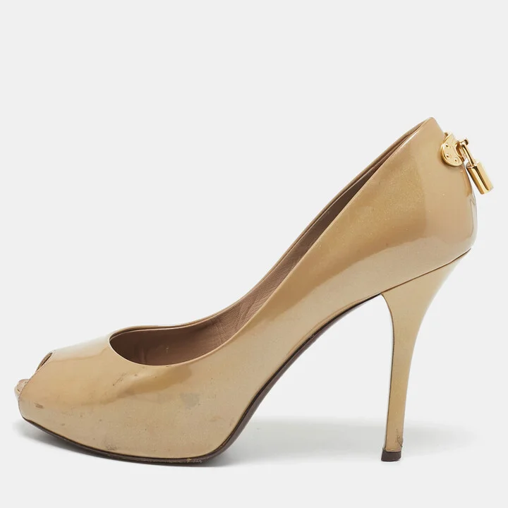 Louis Vuitton Gold Patent Leather Oh Really! Peep Toe Pumps Size 38