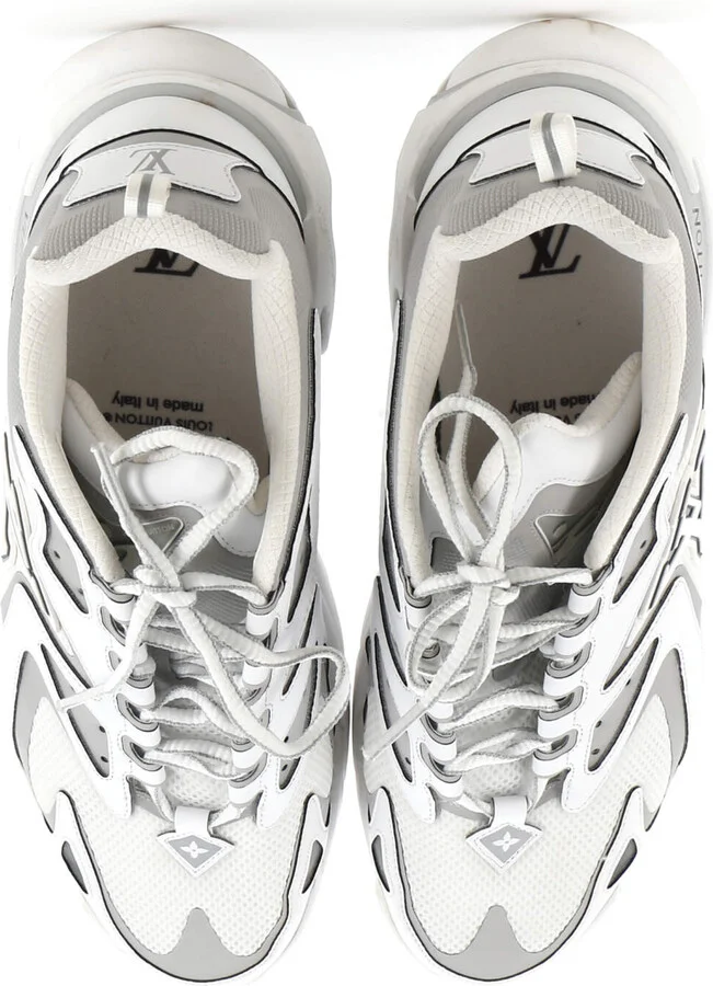 Louis Vuitton Men's LV Runner Tatic Sneakers Technical Mesh - Image 2