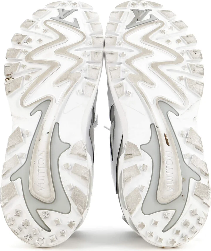 Louis Vuitton Men's LV Runner Tatic Sneakers Technical Mesh - Image 4